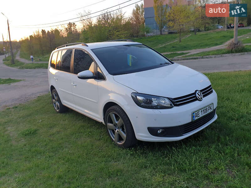 2012 volkswagen touran