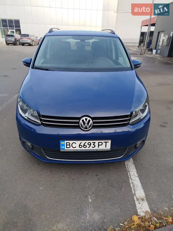 2012 volkswagen touran