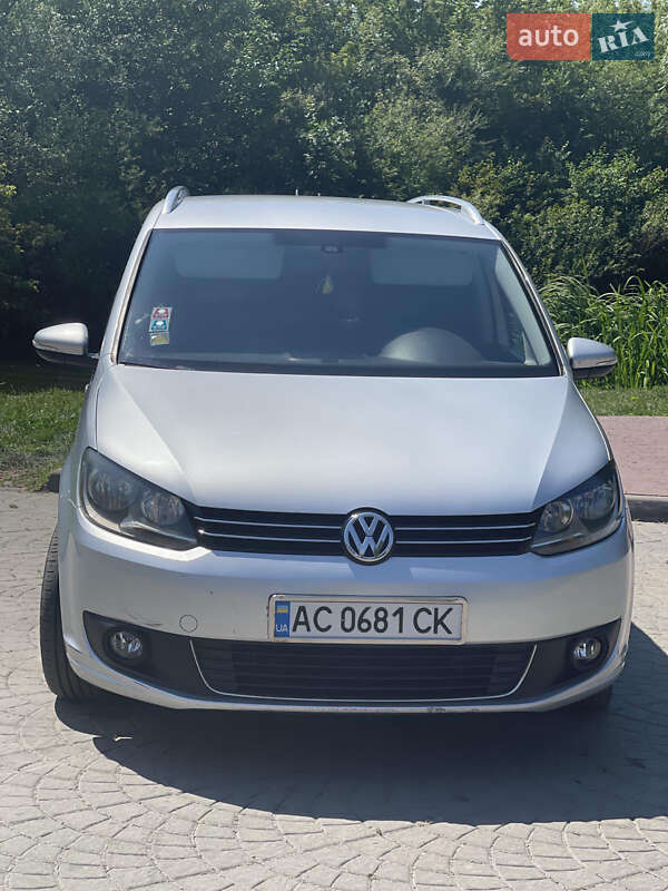 2012 volkswagen touran