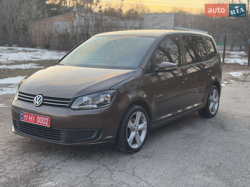 2012 volkswagen touran