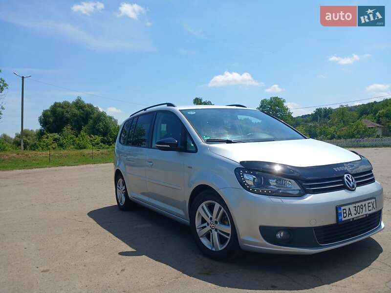 2012 volkswagen touran
