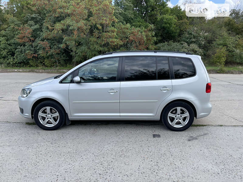 2012 volkswagen touran