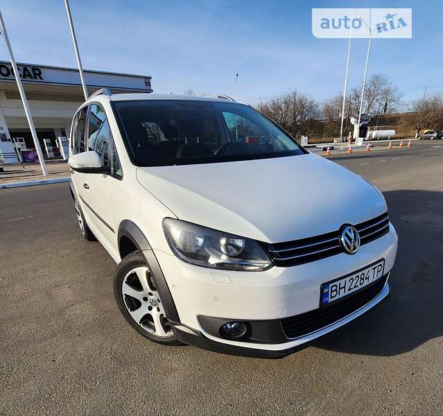 2012 volkswagen touran