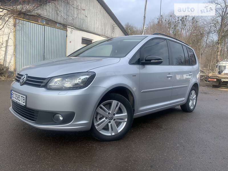 2012 volkswagen touran