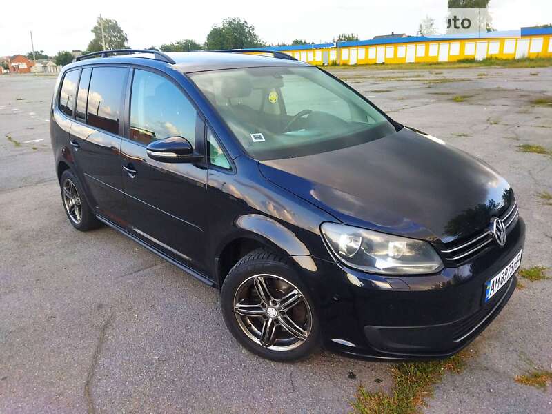 2012 volkswagen touran