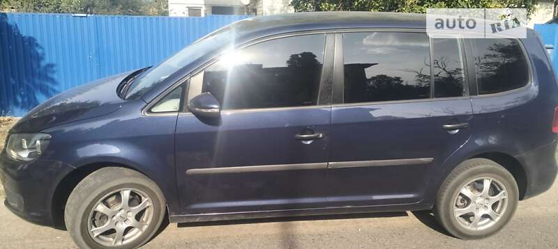 2013 volkswagen touran
