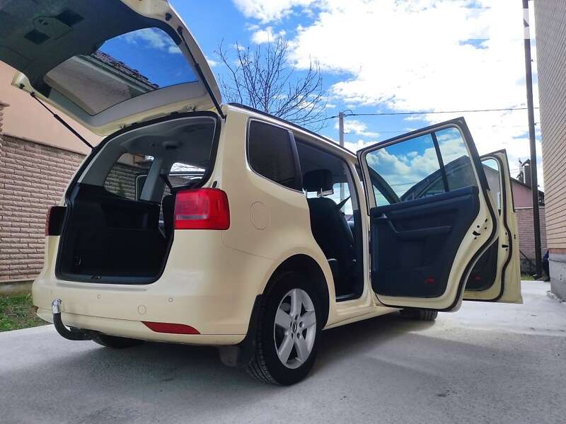 2013 volkswagen touran