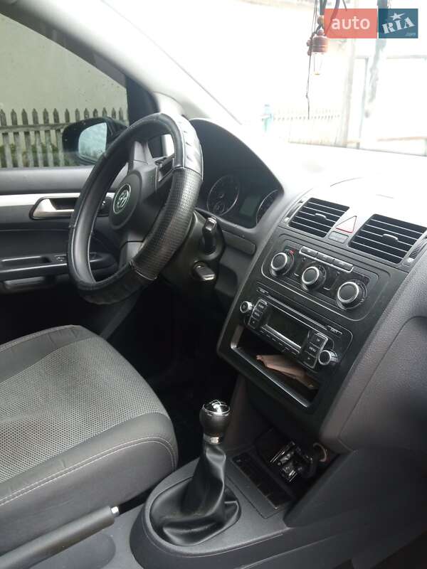 2013 volkswagen touran