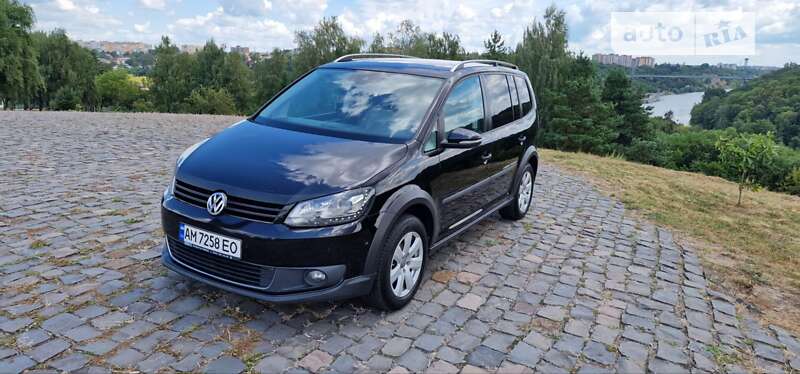 2014 volkswagen touran