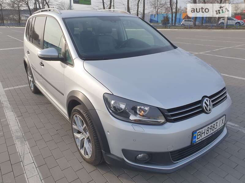 2014 volkswagen touran