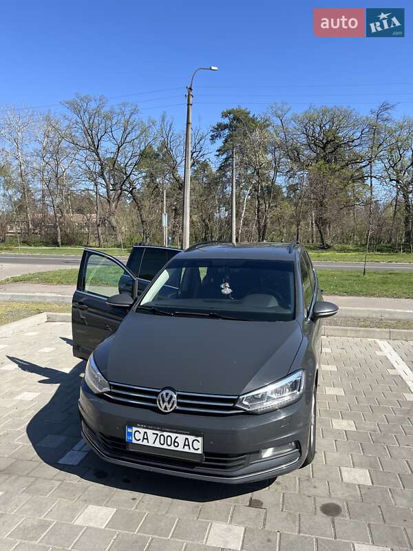 2015 volkswagen touran