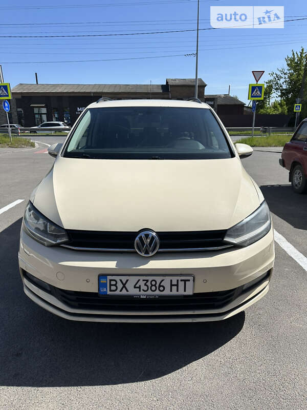2017 volkswagen touran