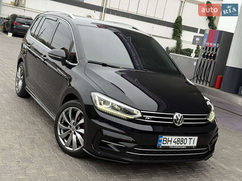 2017 volkswagen touran