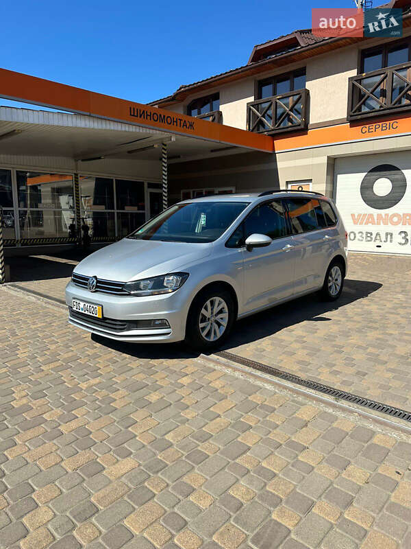 2018 volkswagen touran
