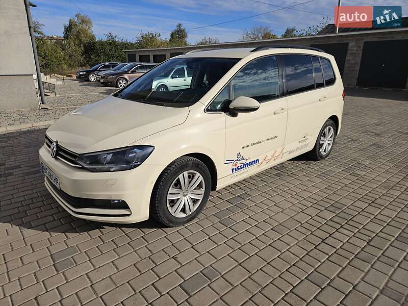 2018 volkswagen touran