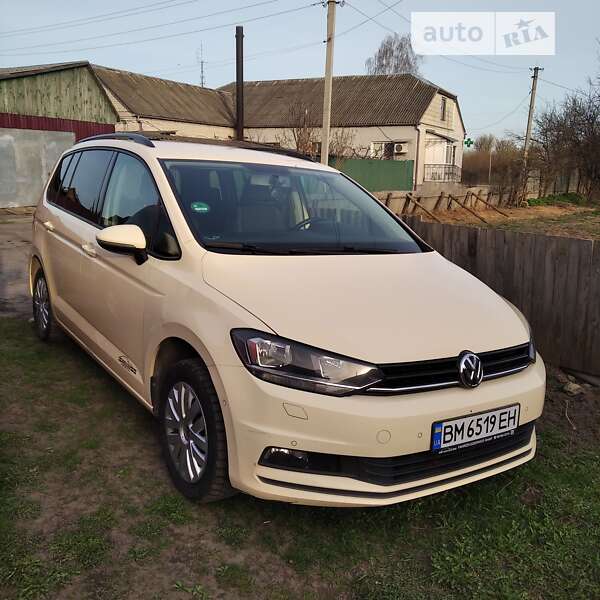 2018 volkswagen touran