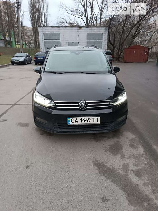 2018 volkswagen touran