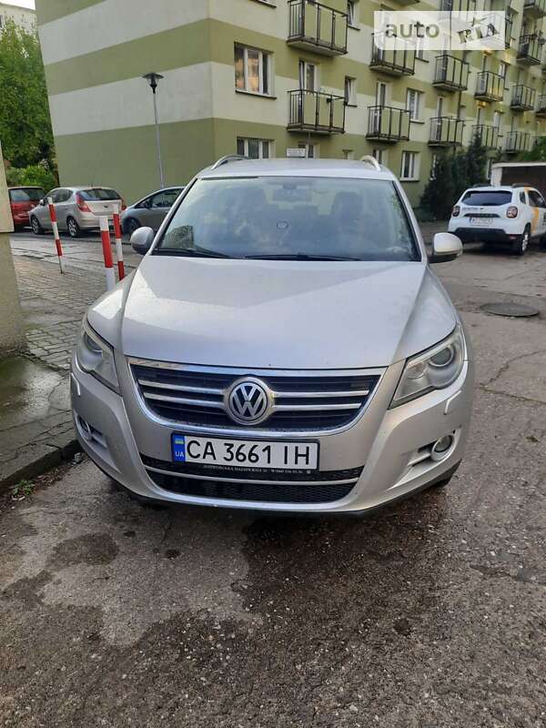 2010 volkswagen tiguan