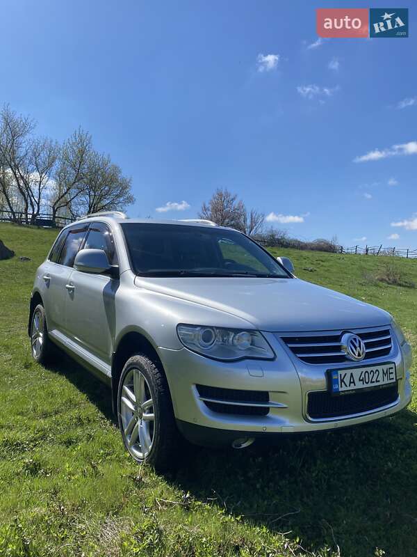 2010 volkswagen touareg