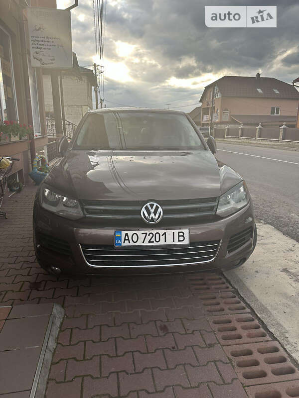 2011 volkswagen touareg