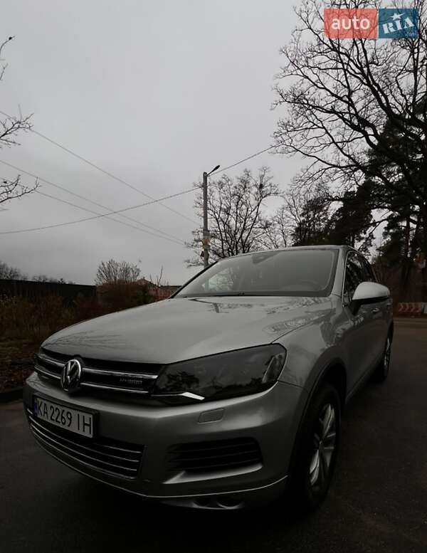 2010 volkswagen touareg