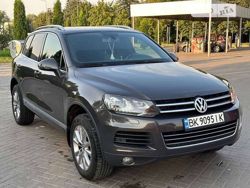 2010 volkswagen touareg