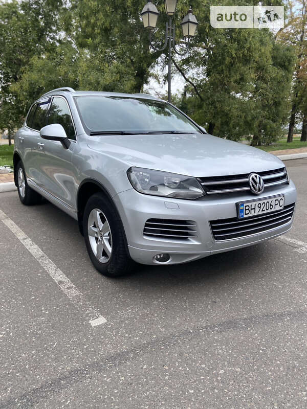 2011 volkswagen touareg