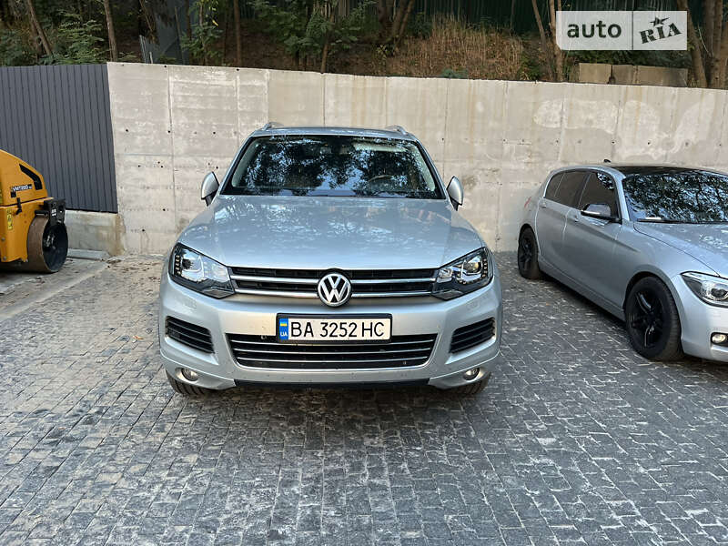 2011 volkswagen touareg