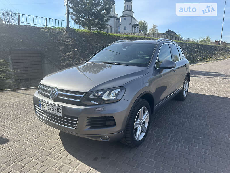 2011 volkswagen touareg