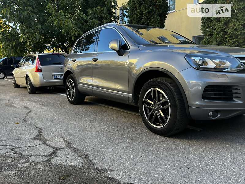 2011 volkswagen touareg
