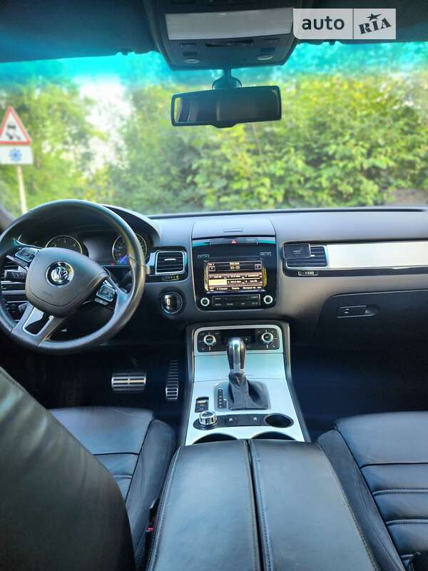 2012 volkswagen touareg