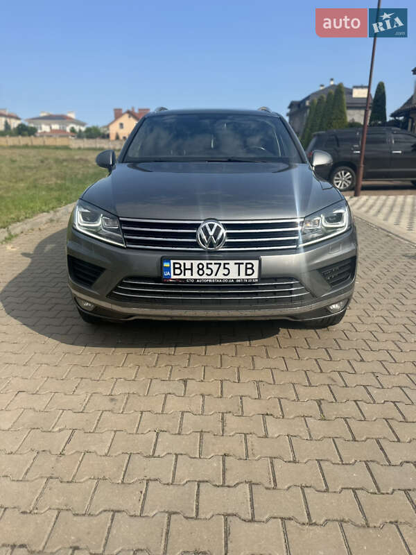 2016 volkswagen touareg