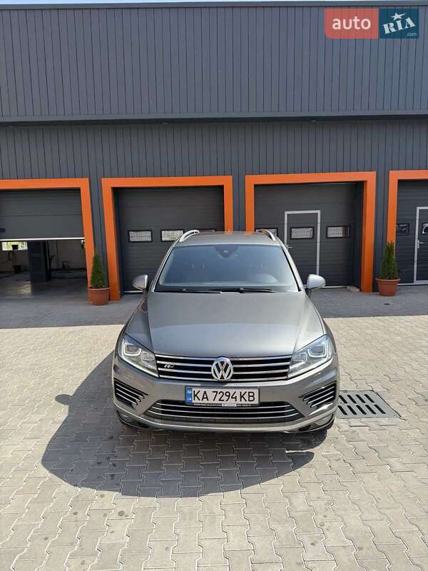 2016 volkswagen touareg