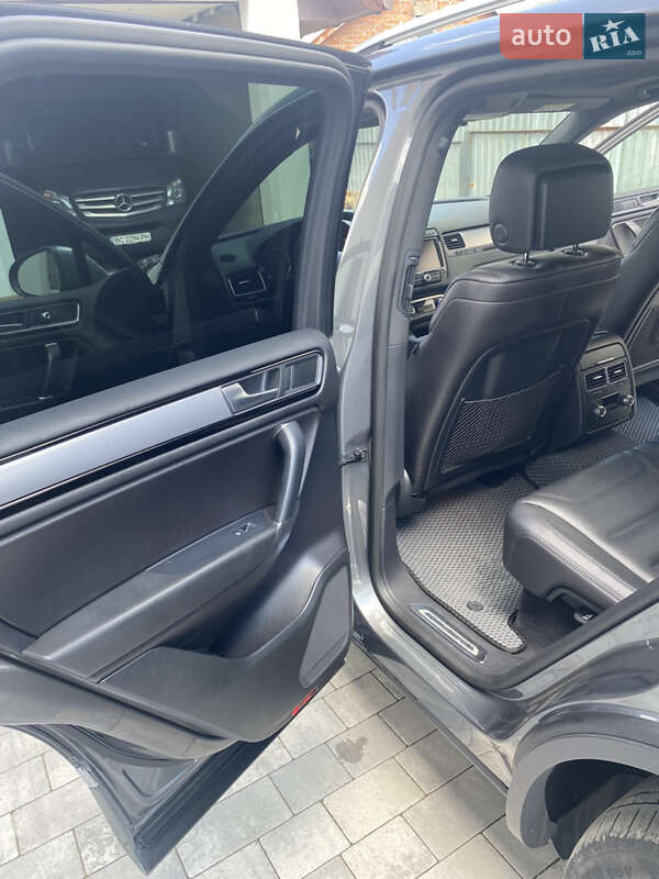 2016 volkswagen touareg
