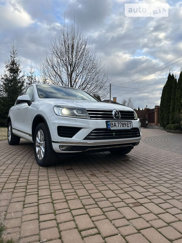 2017 volkswagen touareg