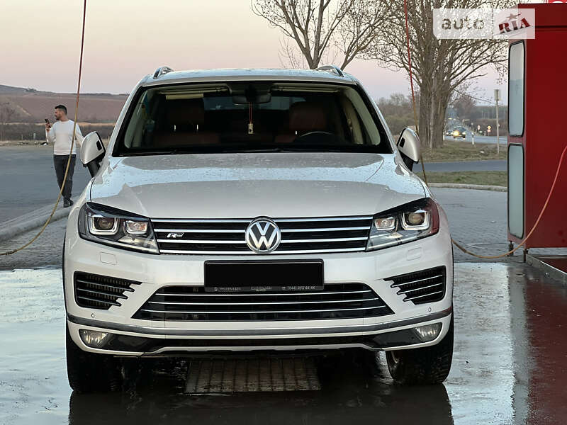 2018 volkswagen touareg