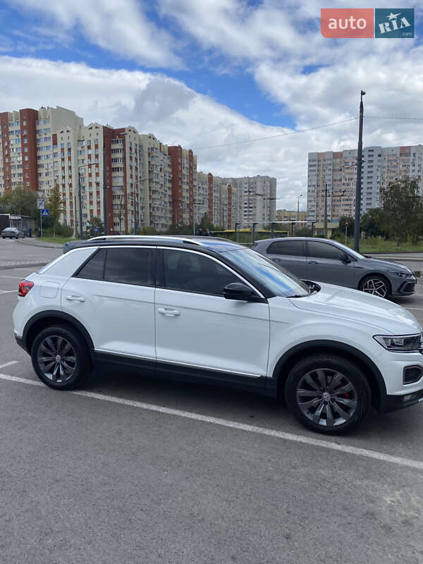 2019 volkswagen t-roc