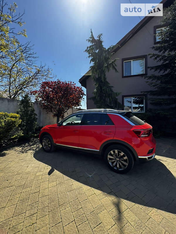 2021 volkswagen t-roc