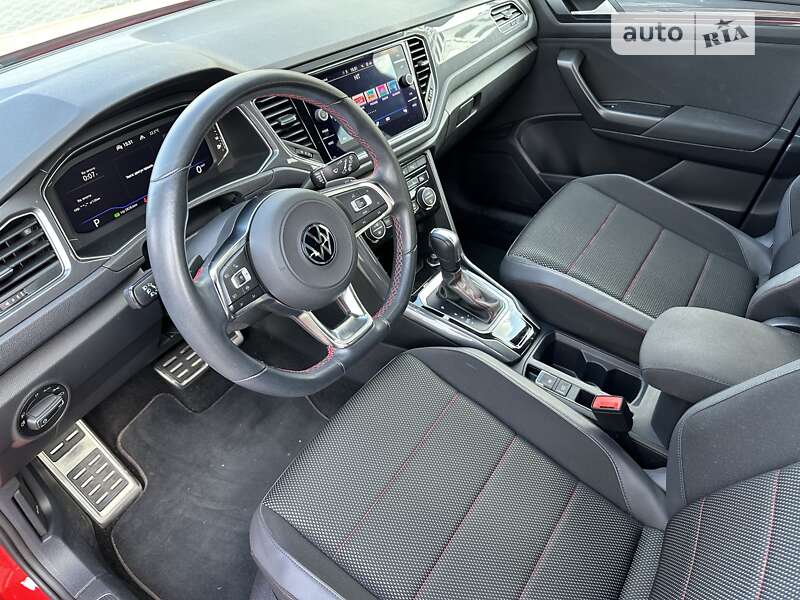 2021 volkswagen t-roc