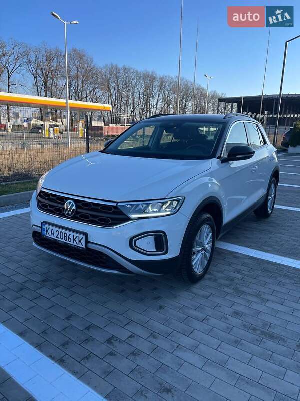 2023 volkswagen t-roc