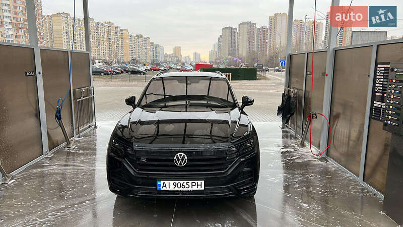 2023 volkswagen touareg