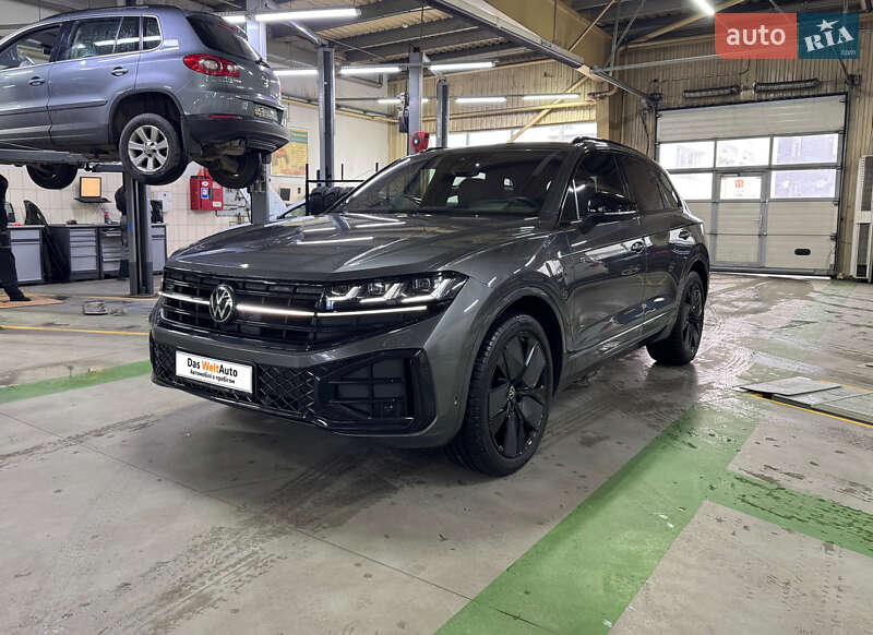 2023 volkswagen touareg