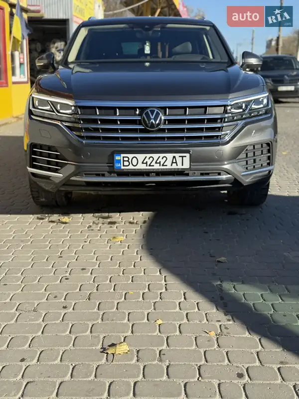 2023 volkswagen touareg