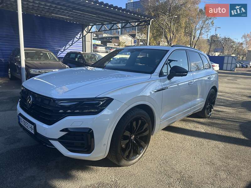 2023 volkswagen touareg