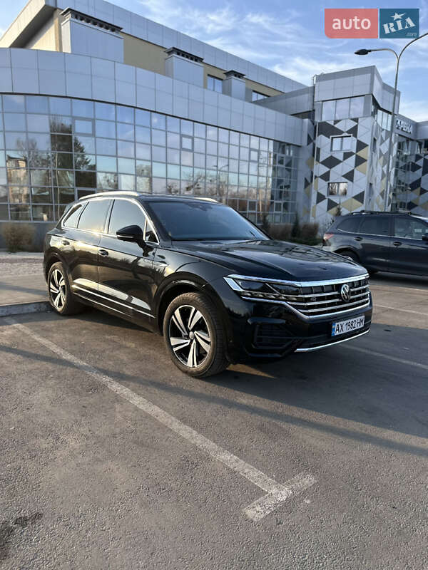 2023 volkswagen touareg