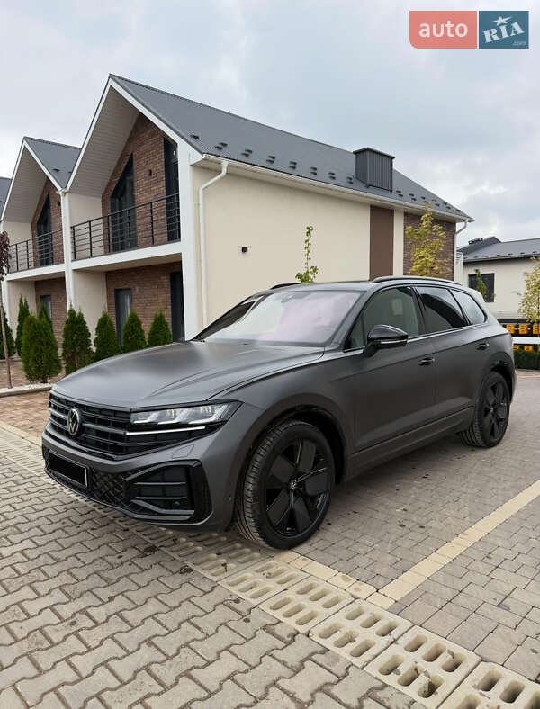 2023 volkswagen touareg