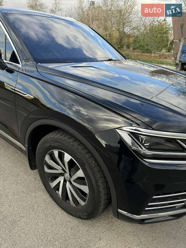2018 volkswagen touareg