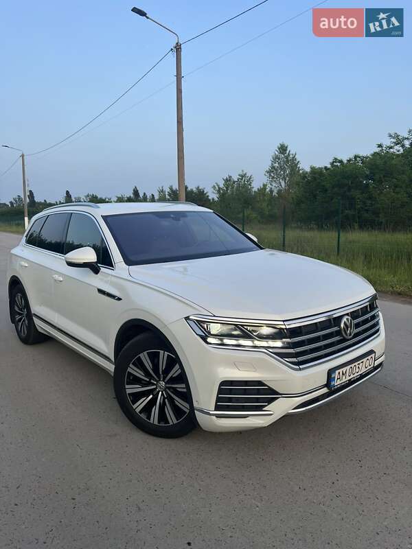 2018 volkswagen touareg