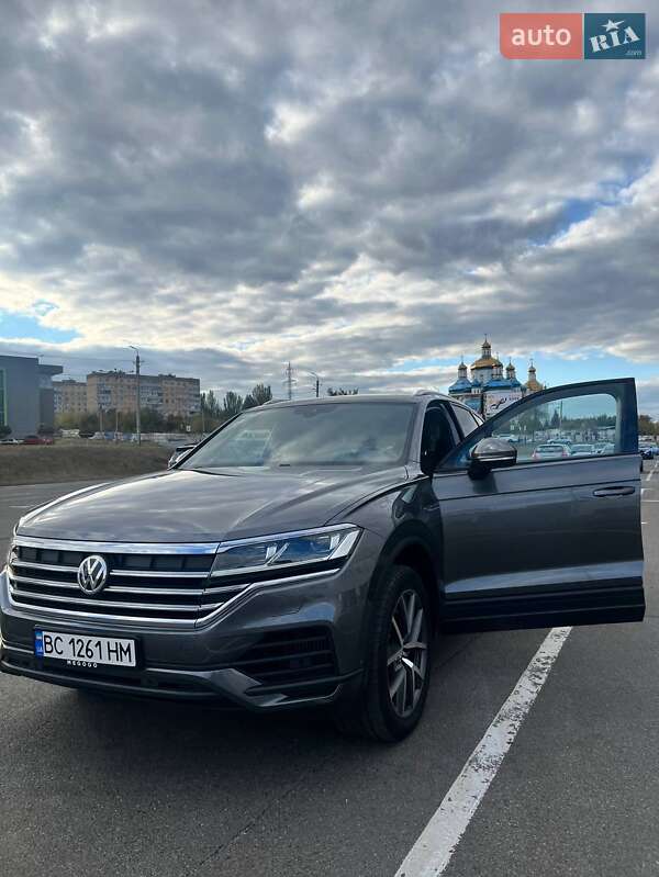 2018 volkswagen touareg