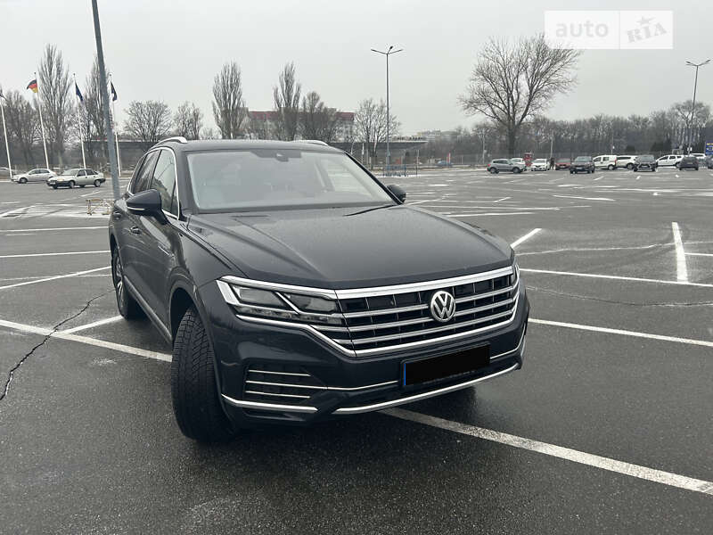 2018 volkswagen touareg